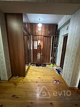 Satılır 3 otaqlı yeni tikili 105 m²