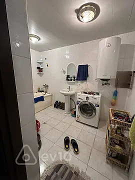Satılır 3 otaqlı yeni tikili 105 m²