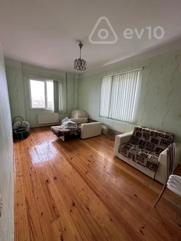 Satılır 3 otaqlı yeni tikili 105 m²