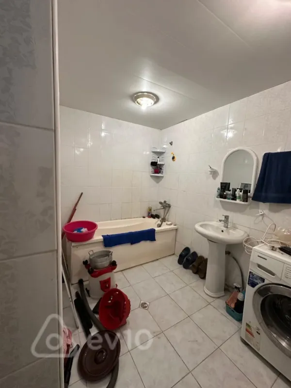 Satılır 3 otaqlı yeni tikili 105 m²