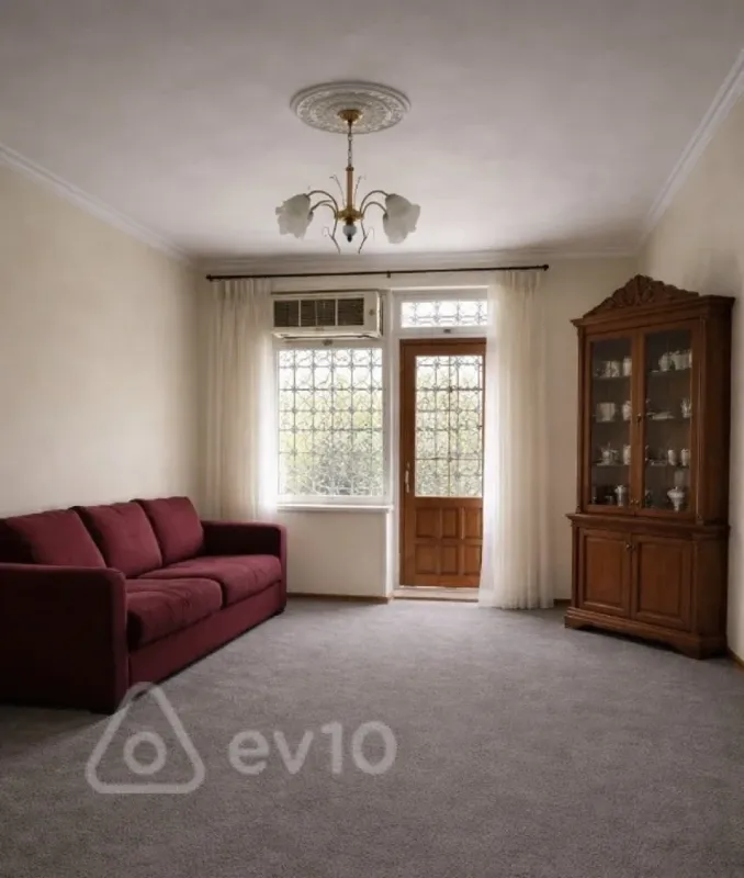 Satılır 2 otaqlı köhnə tikili 45 m²