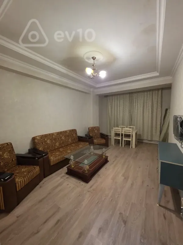Kirayə verilir 2 otaqlı yeni tikili 68 m²