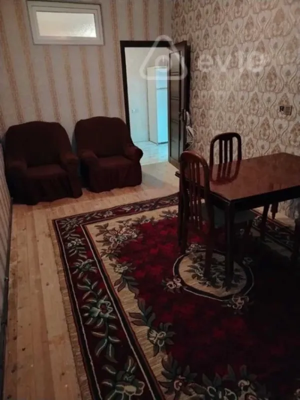 Kirayə verilir 2 otaqlı yeni tikili 50 m²