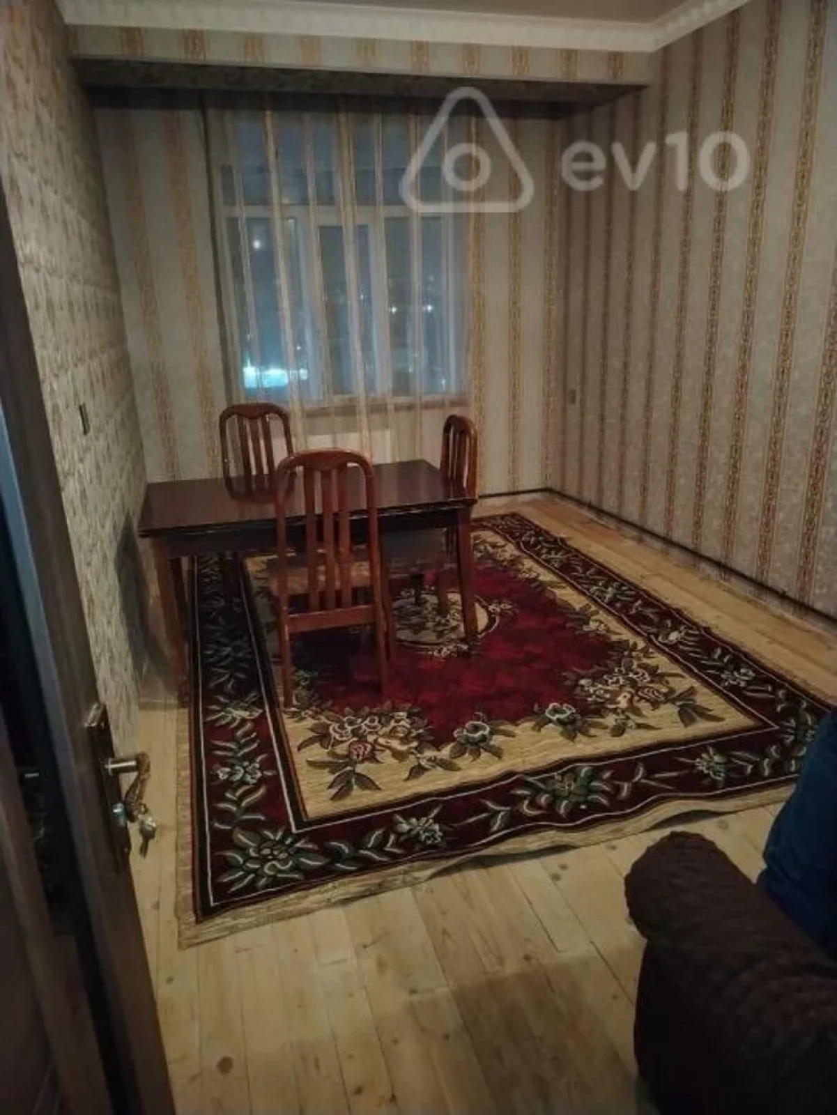 Kirayə verilir 2 otaqlı yeni tikili 50 m²