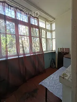 Kirayə verilir 2 otaqlı köhnə tikili 40 m²