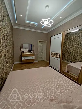 Kirayə verilir 2 otaqlı yeni tikili 65 m²