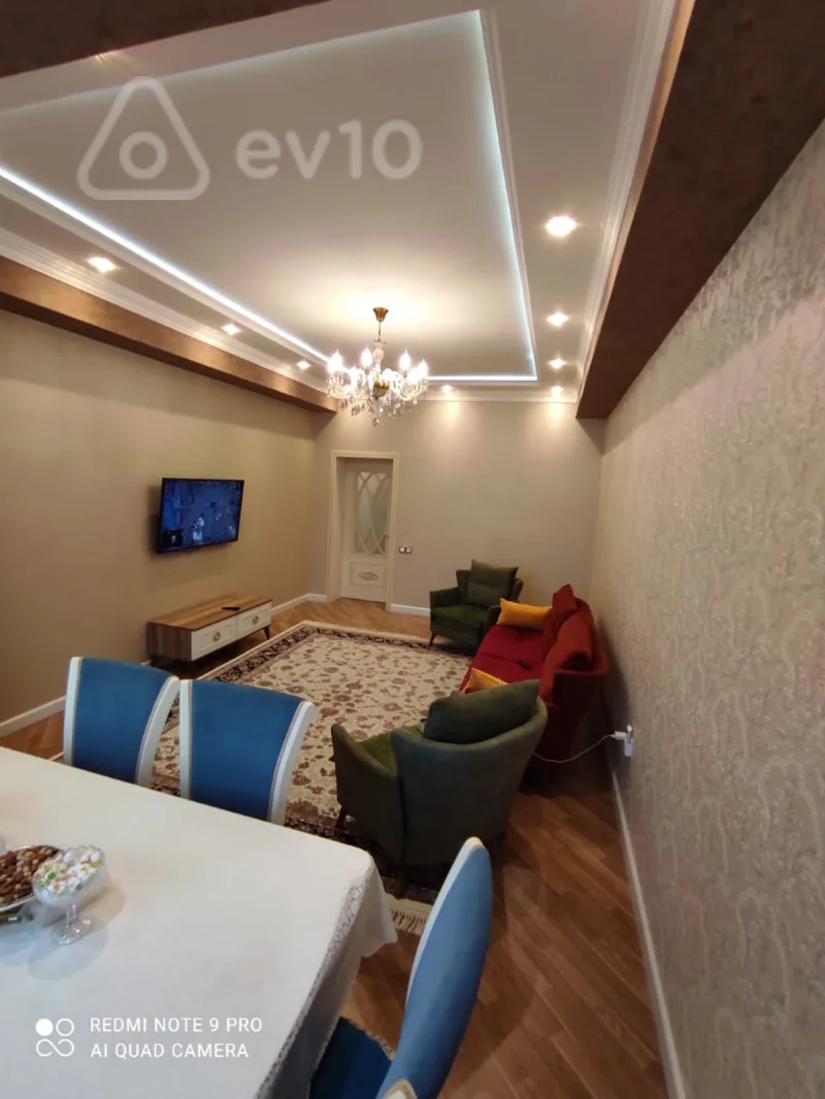 Kirayə verilir 2 otaqlı yeni tikili 65 m²