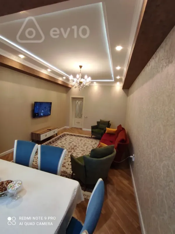 Kirayə verilir 2 otaqlı yeni tikili 65 m²