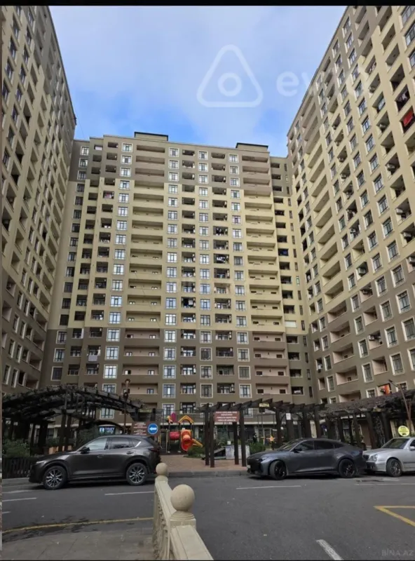 Kirayə verilir 2 otaqlı yeni tikili 65 m²