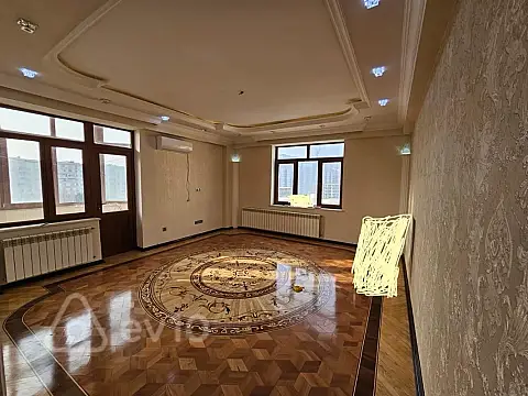 Satılır 3 otaqlı yeni tikili 128 m²