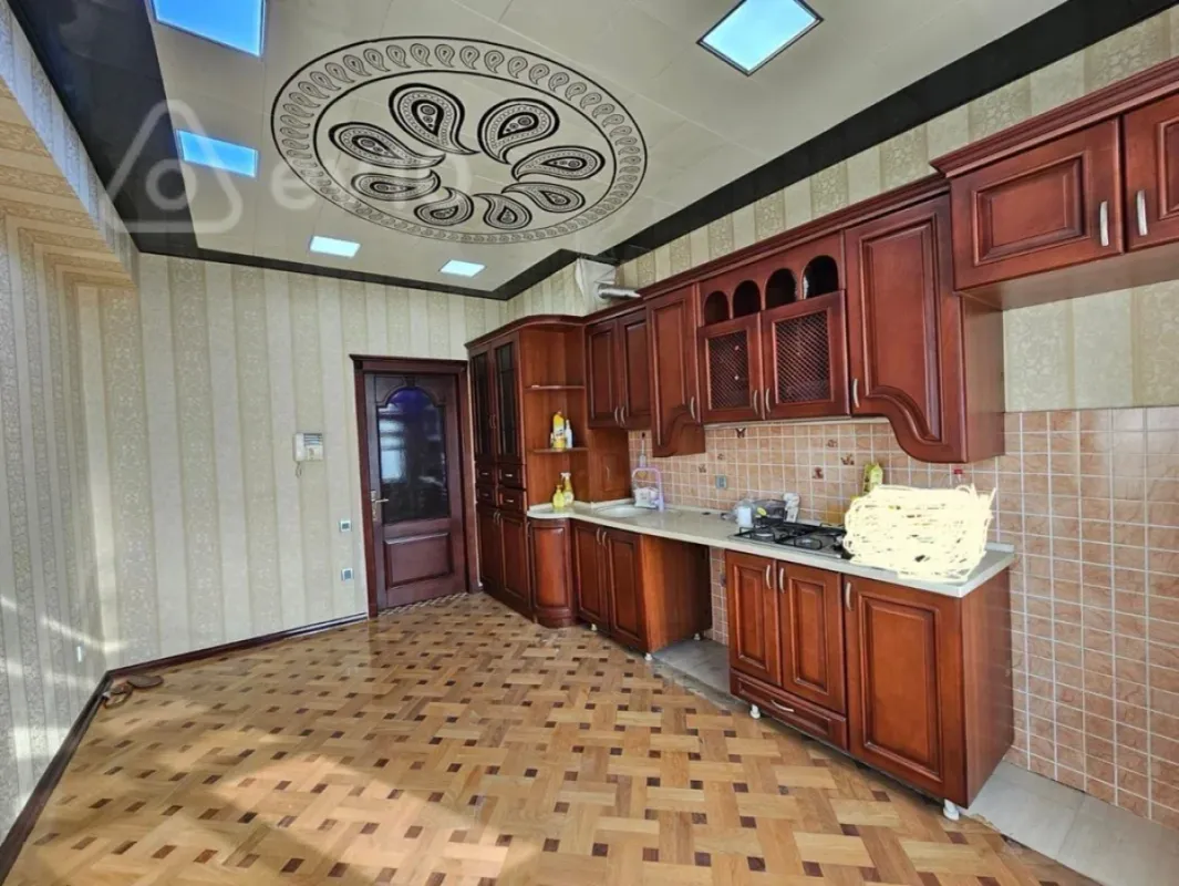 Satılır 3 otaqlı yeni tikili 128 m²