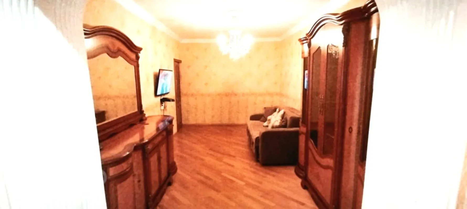 Kirayə verilir 2 otaqlı köhnə tikili 65 m²