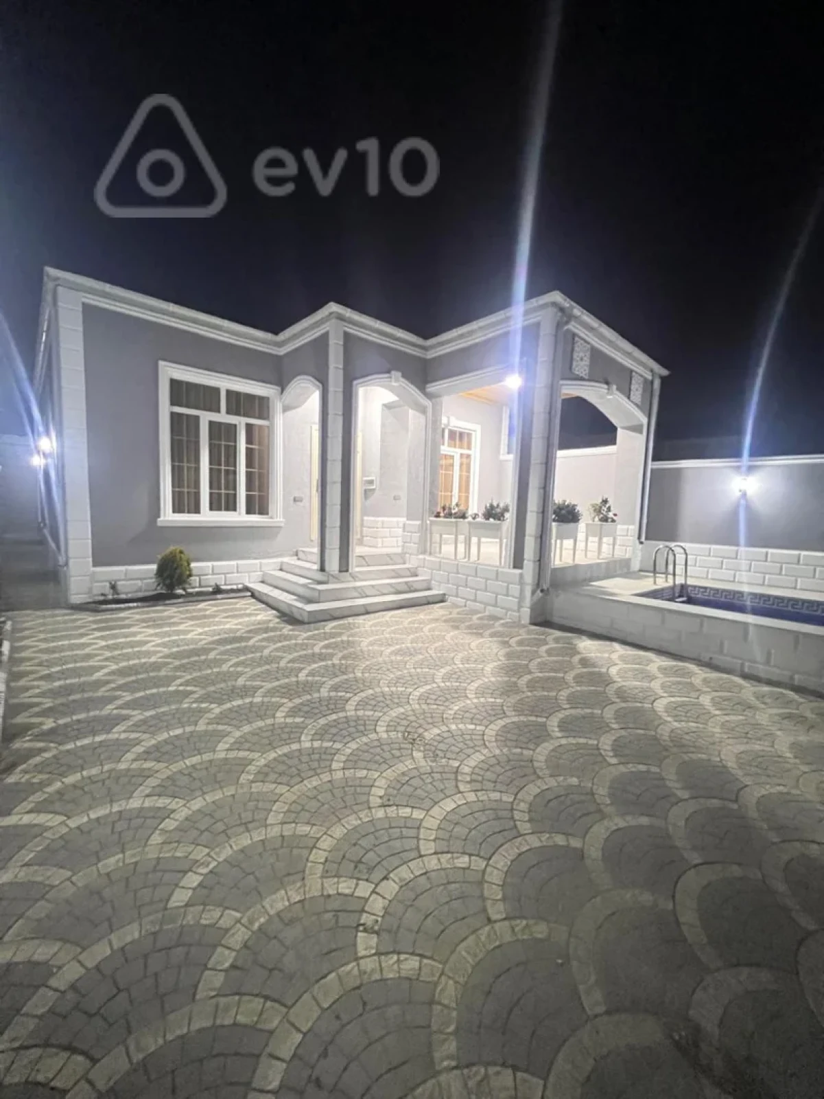Satılır 3 otaqlı həyət evi 85 m²