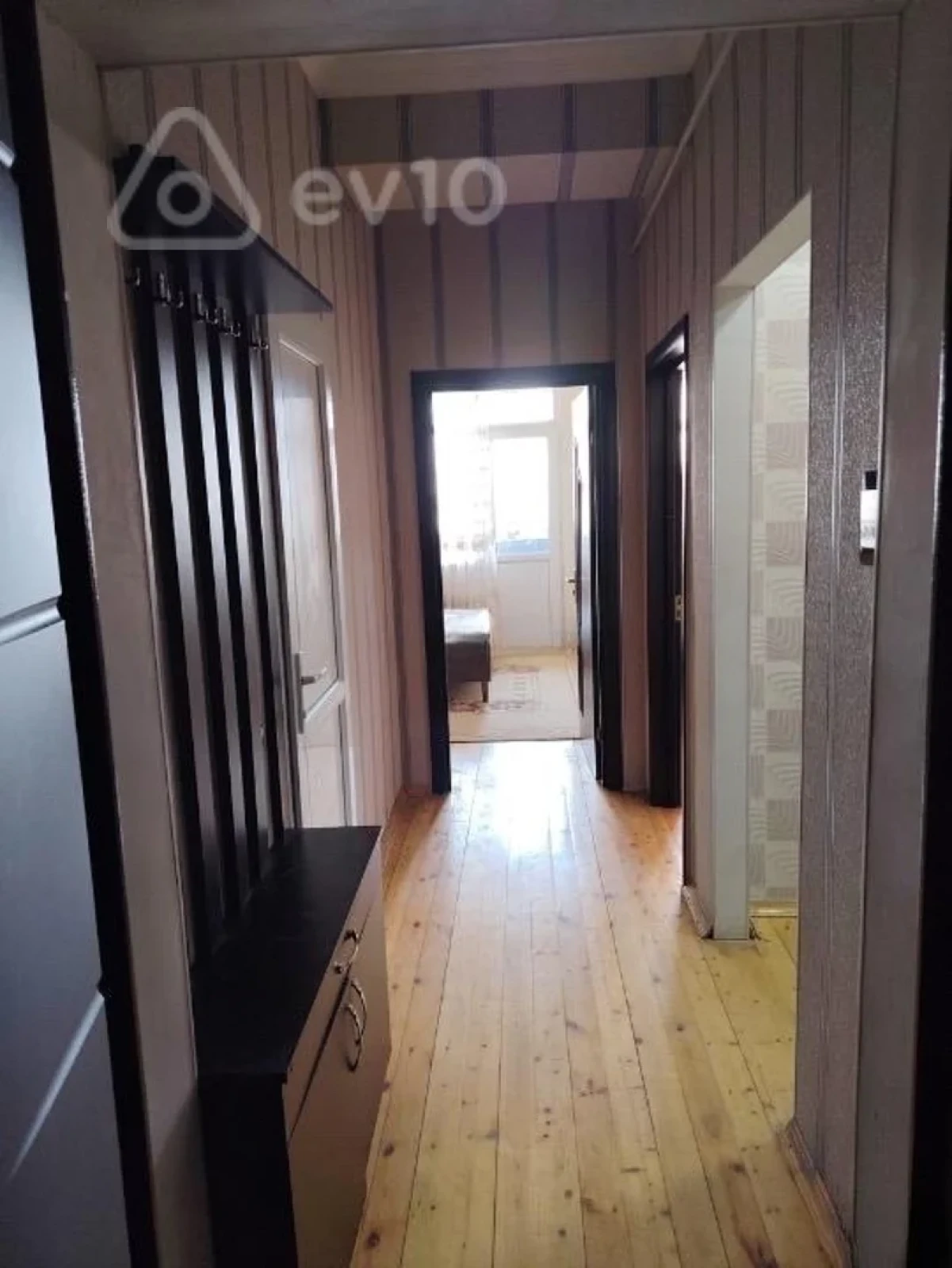 Kirayə verilir 2 otaqlı yeni tikili 61 m²