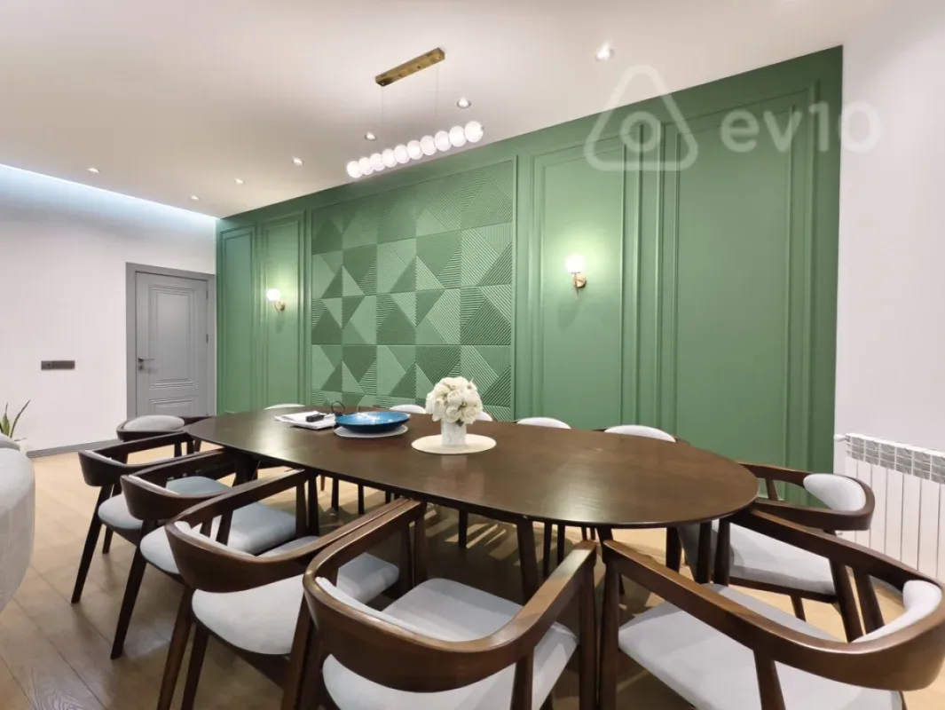 Satılır 3 otaqlı yeni tikili 158 m²