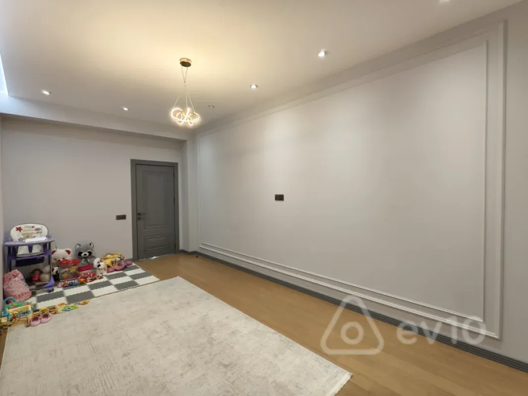 Satılır 3 otaqlı yeni tikili 158 m²