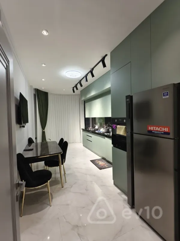 Satılır 3 otaqlı yeni tikili 158 m²