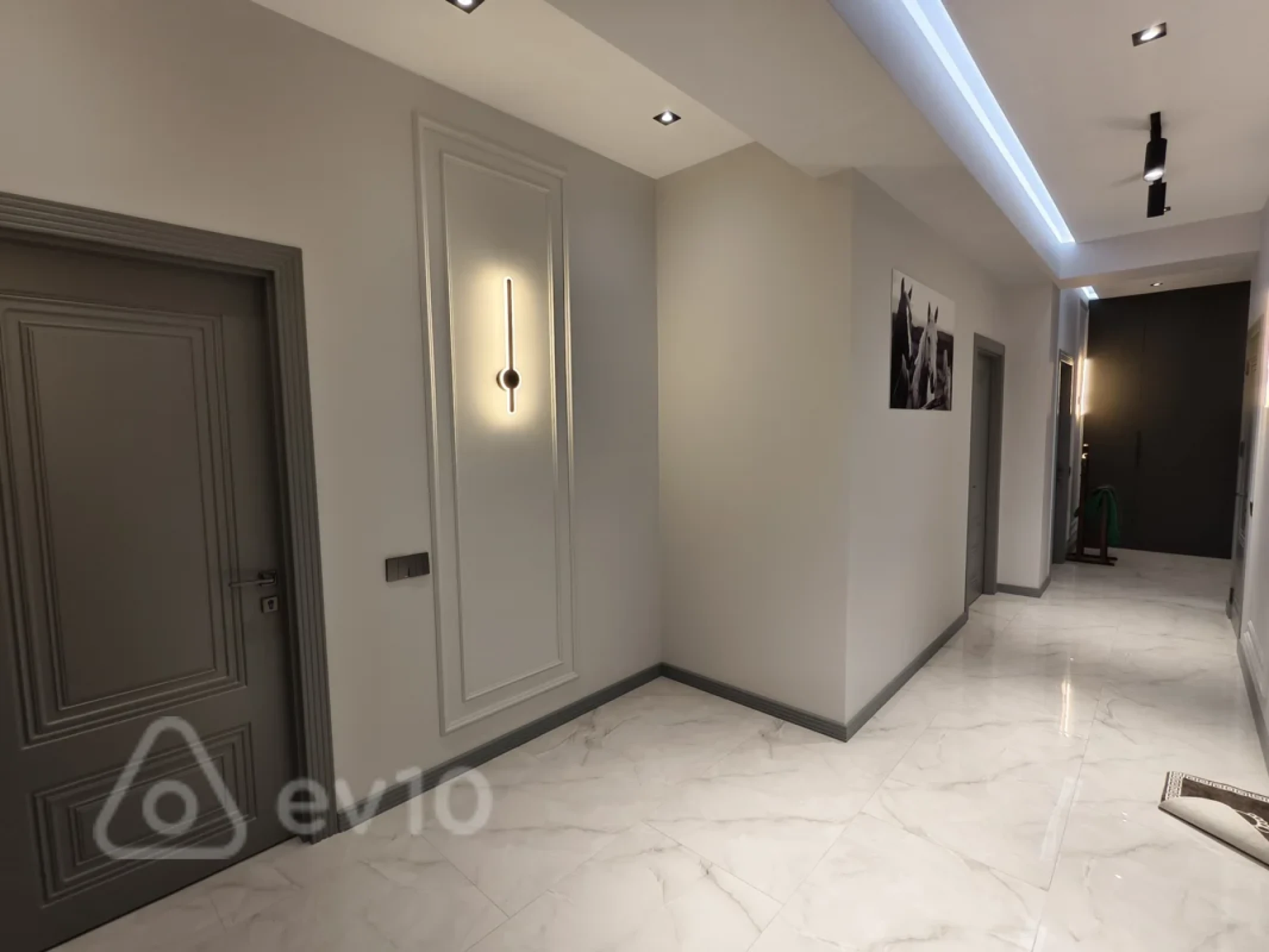 Satılır 3 otaqlı yeni tikili 158 m²