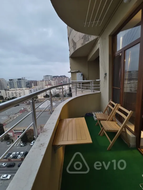 Satılır 3 otaqlı yeni tikili 158 m²