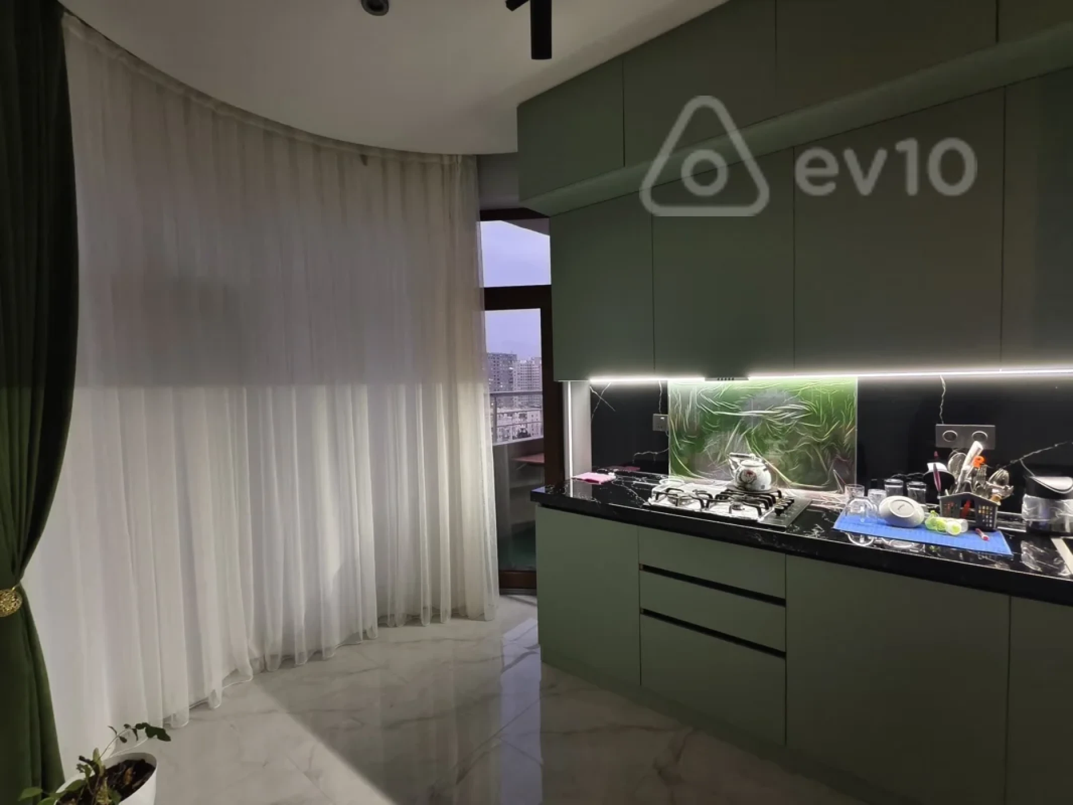 Satılır 3 otaqlı yeni tikili 158 m²