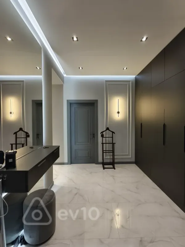 Satılır 3 otaqlı yeni tikili 158 m²