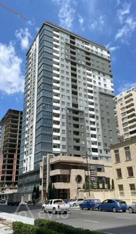 Satılır 2 otaqlı yeni tikili 76 m²