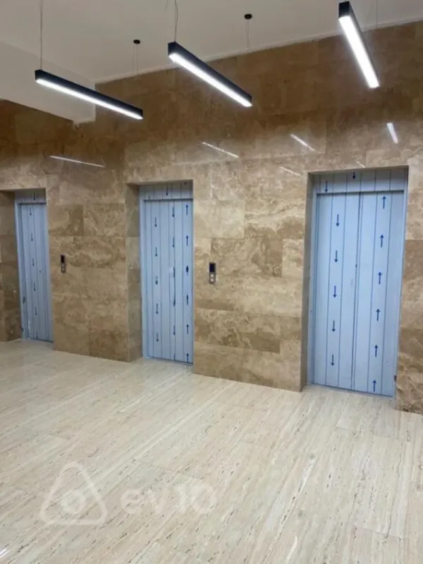 Satılır 2 otaqlı yeni tikili 76 m²