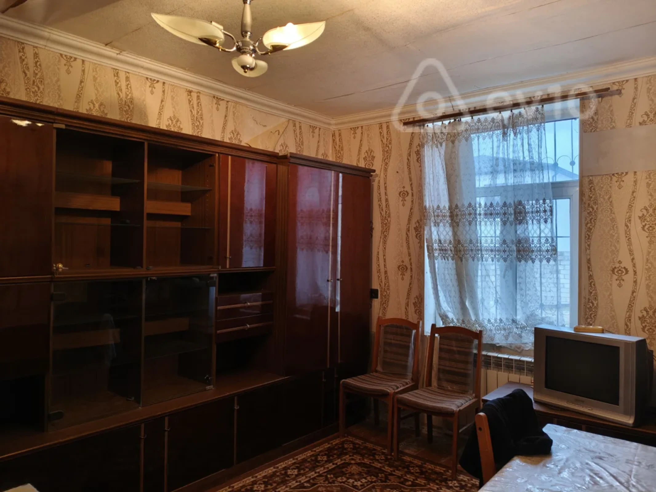 Kirayə verilir 2 otaqlı həyət evi 200 m²