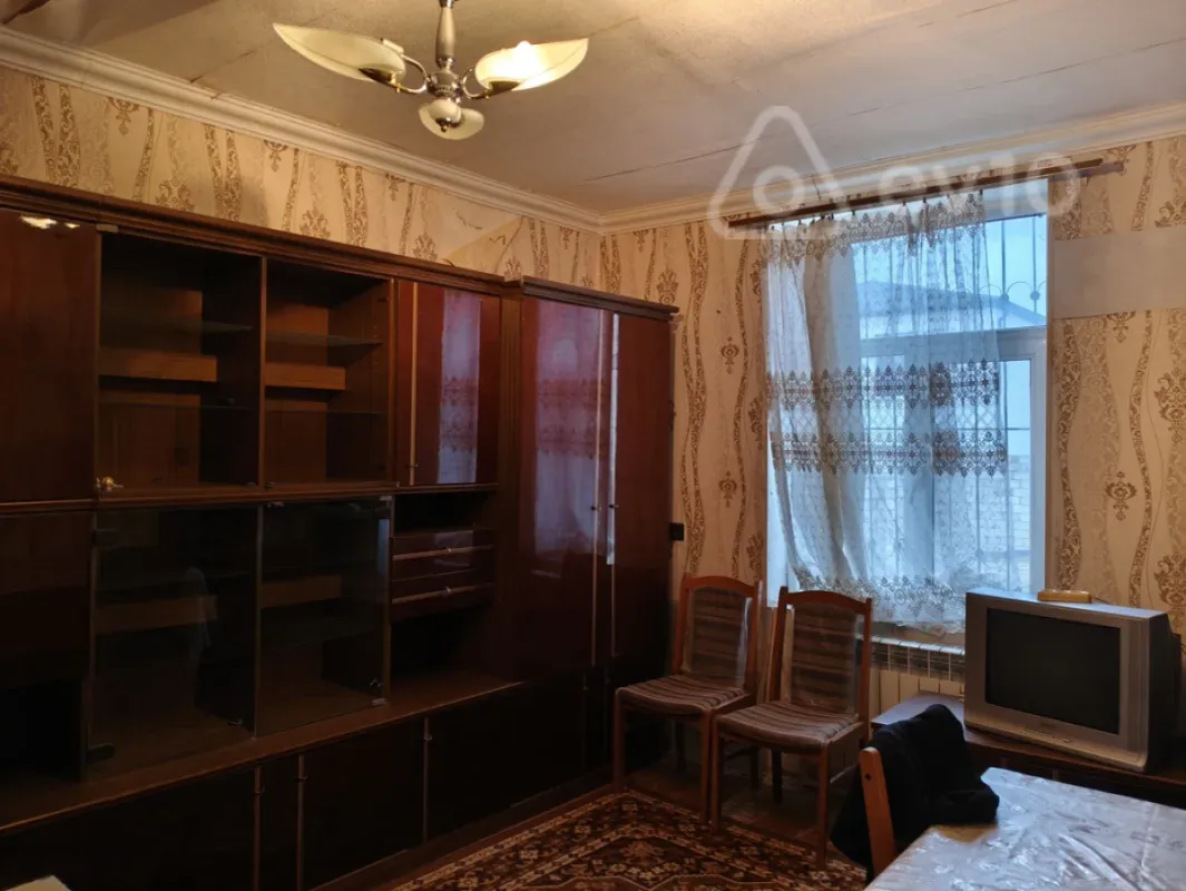 Kirayə verilir 2 otaqlı həyət evi 200 m²