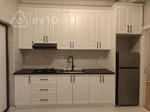 Kirayə verilir 3 otaqlı yeni tikili 81 m²