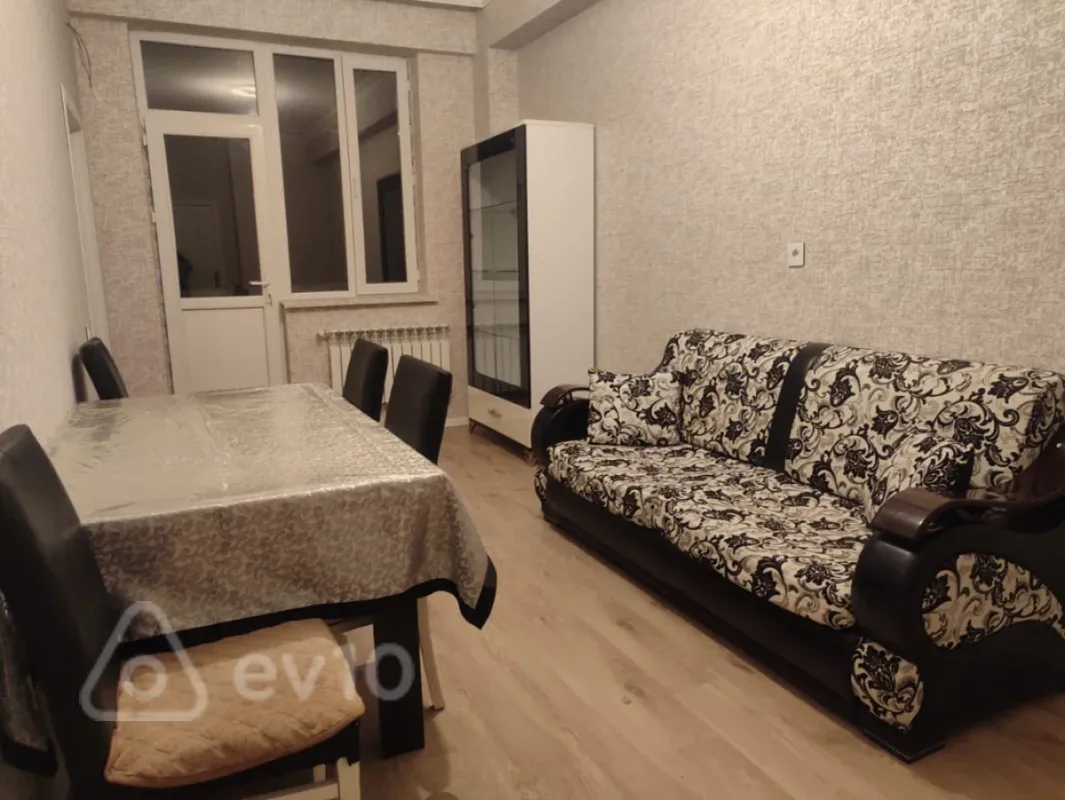 Kirayə verilir 3 otaqlı yeni tikili 81 m²