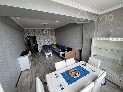 Kirayə verilir 2 otaqlı yeni tikili 64 m²