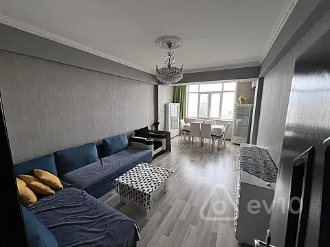 Kirayə verilir 2 otaqlı yeni tikili 64 m²