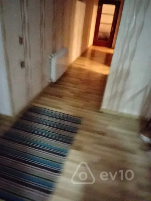 Kirayə verilir 3 otaqlı yeni tikili 105 m²