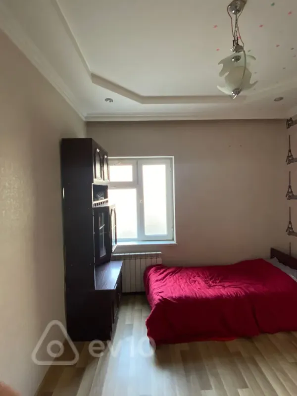 Kirayə verilir 3 otaqlı yeni tikili 105 m²