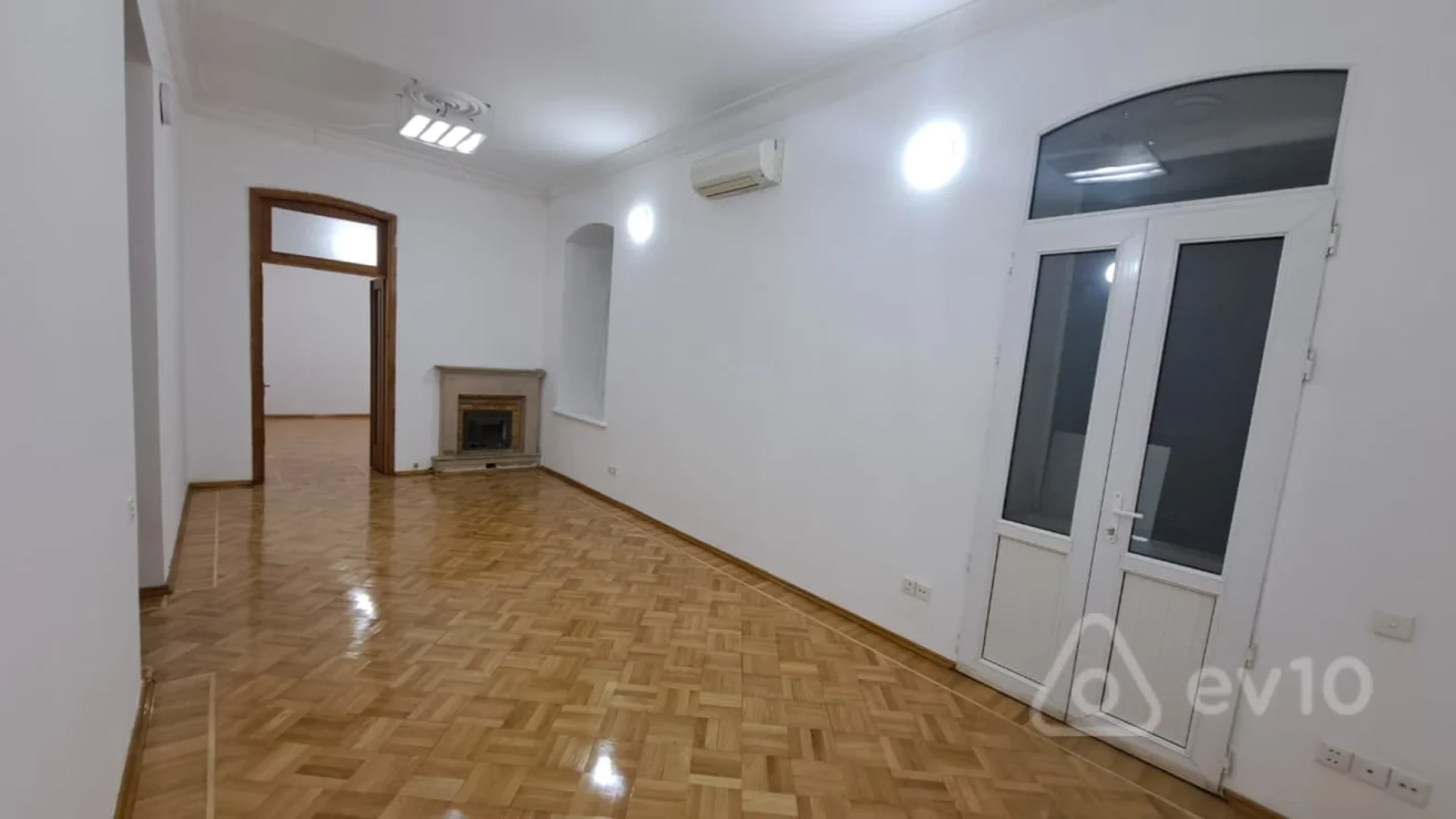 Kirayə verilir mənzil 70 m²