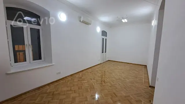 Kirayə verilir mənzil 70 m²