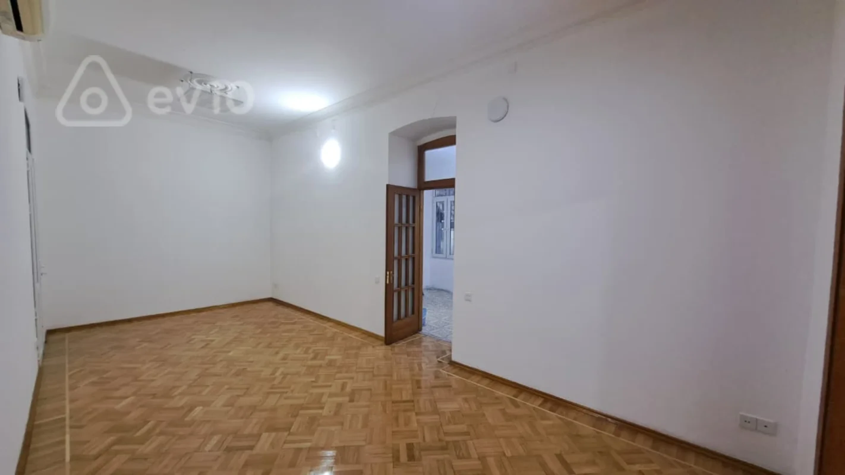 Kirayə verilir mənzil 70 m²
