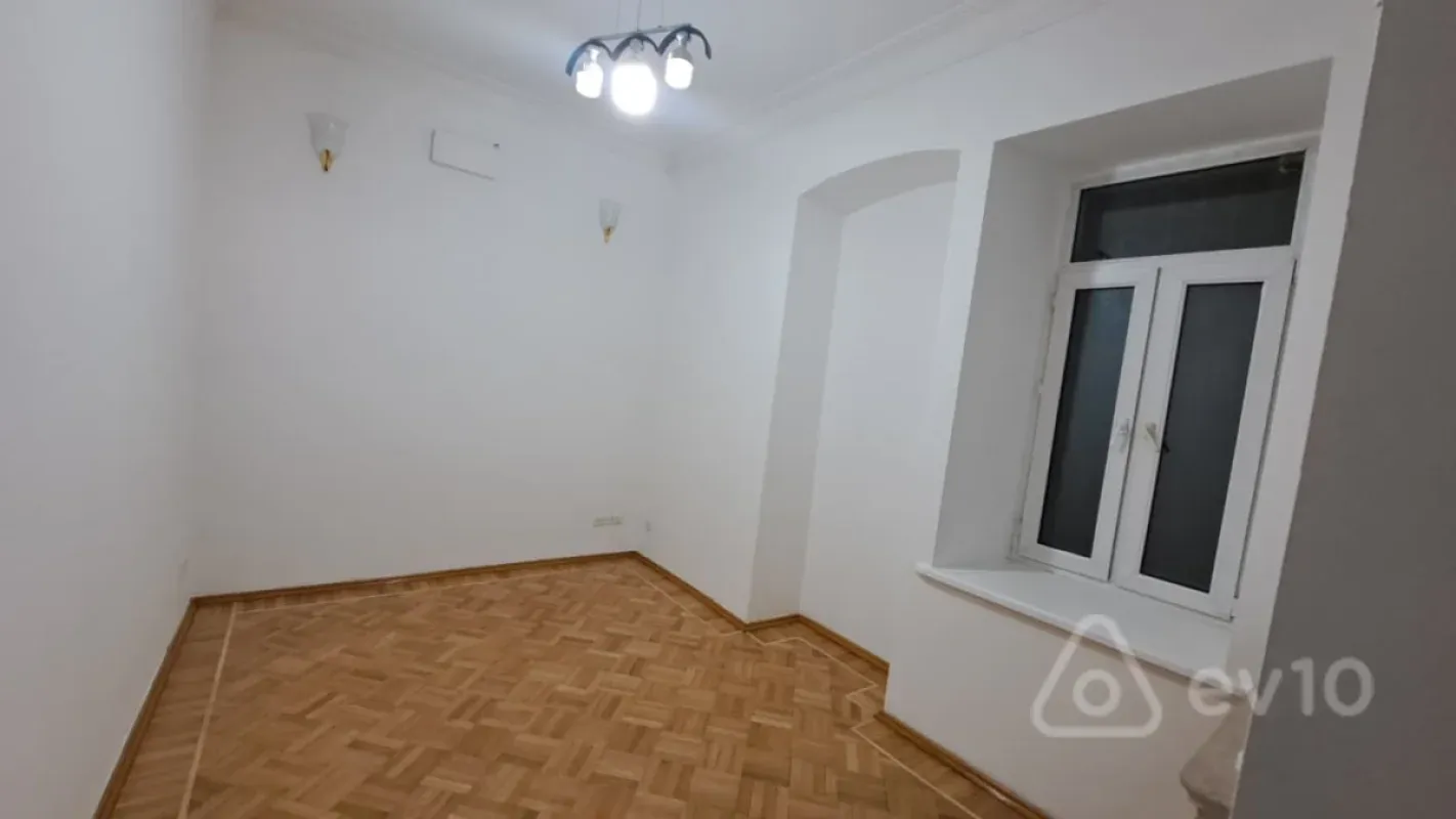 Kirayə verilir mənzil 70 m²