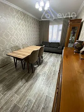 Kirayə verilir 2 otaqlı yeni tikili 60 m²