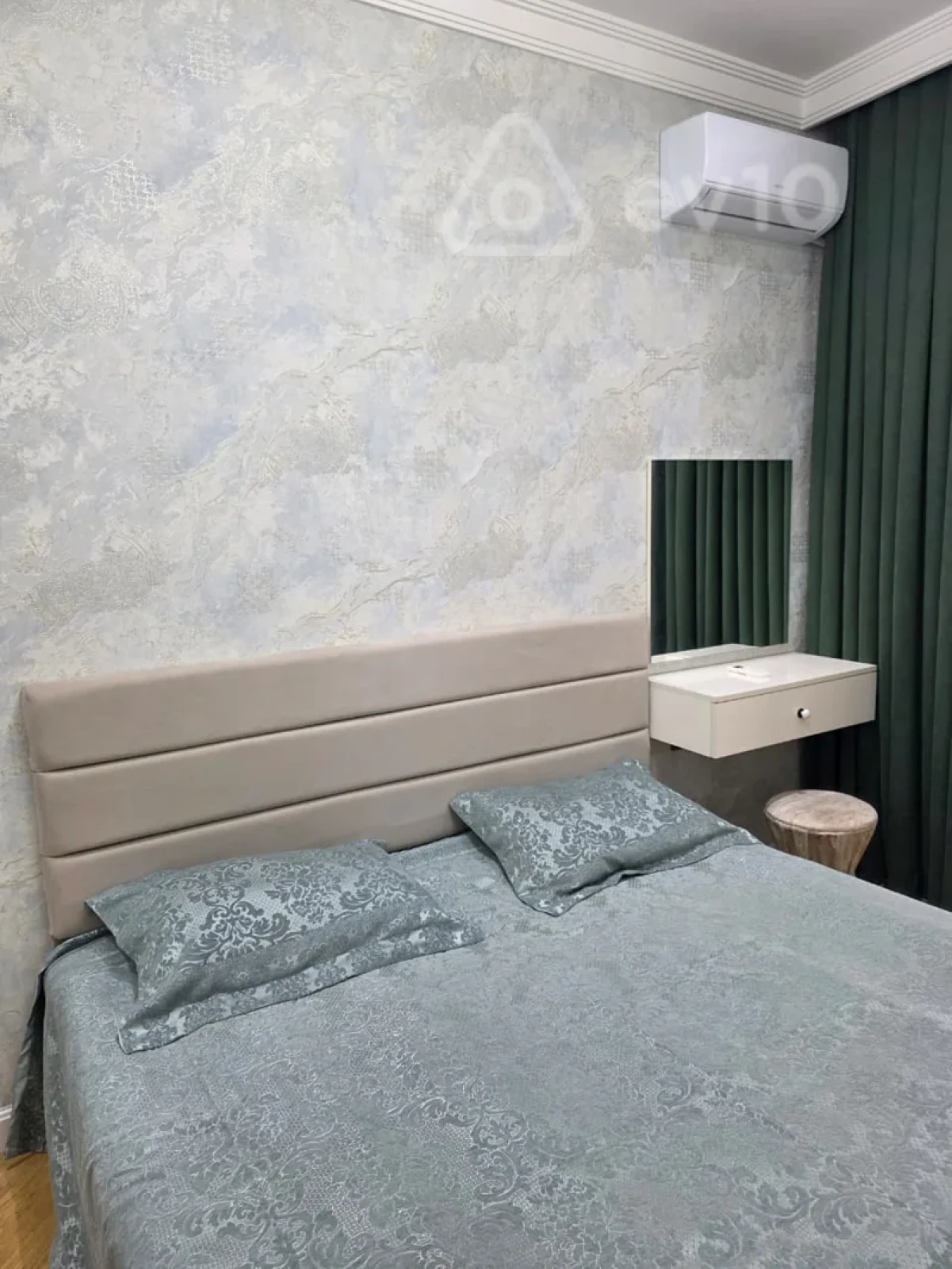 Kirayə verilir 2 otaqlı yeni tikili 70 m²