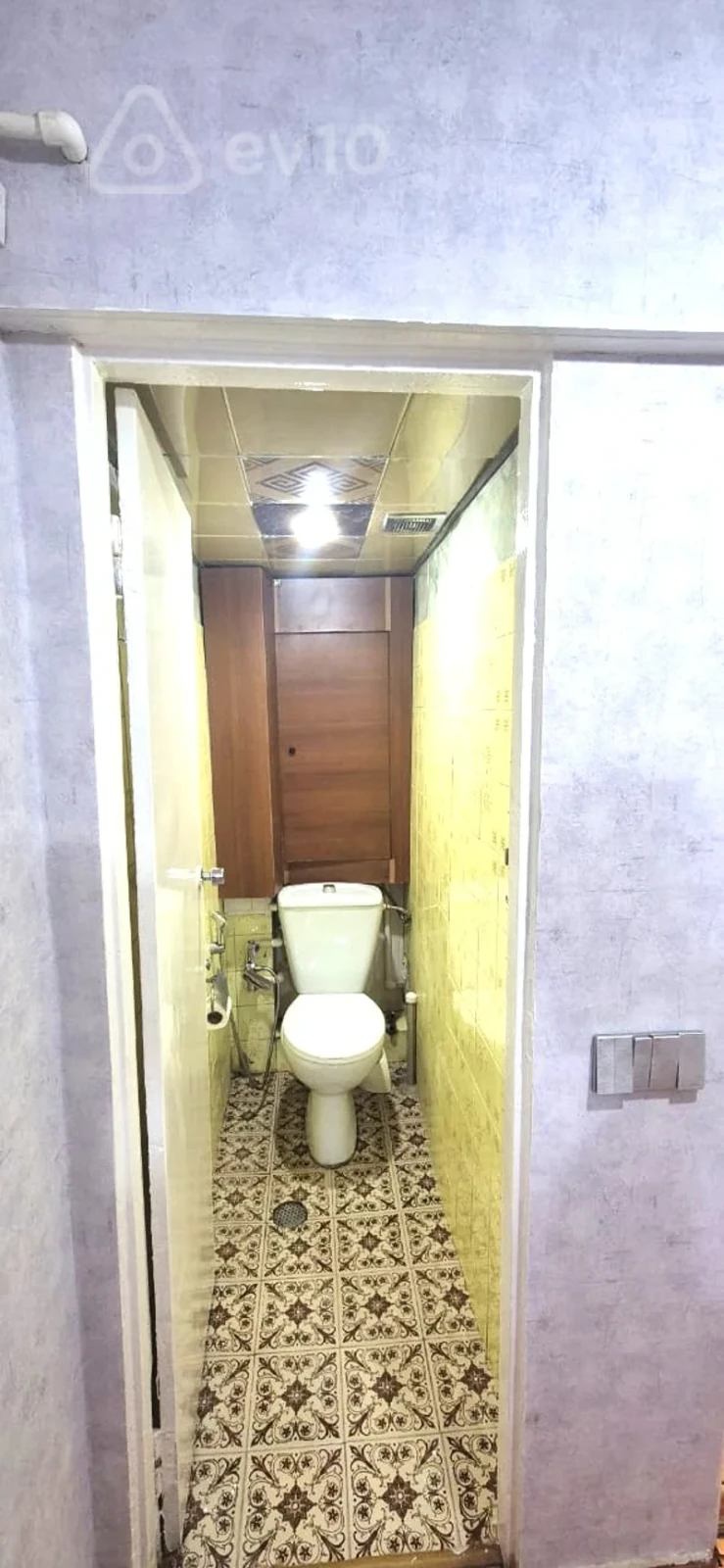 Kirayə verilir 3 otaqlı köhnə tikili 72 m²