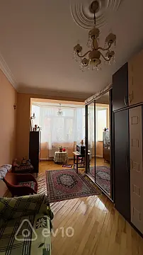 Satılır 4 otaqlı yeni tikili 145 m²