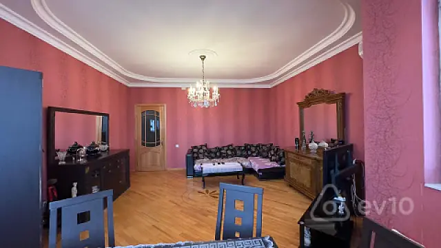 Satılır 4 otaqlı yeni tikili 145 m²