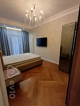 Kirayə verilir 2 otaqlı yeni tikili 90 m²