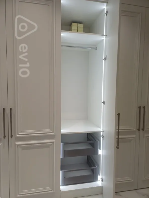 Kirayə verilir 2 otaqlı yeni tikili 90 m²