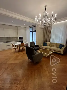 Kirayə verilir 2 otaqlı yeni tikili 90 m²