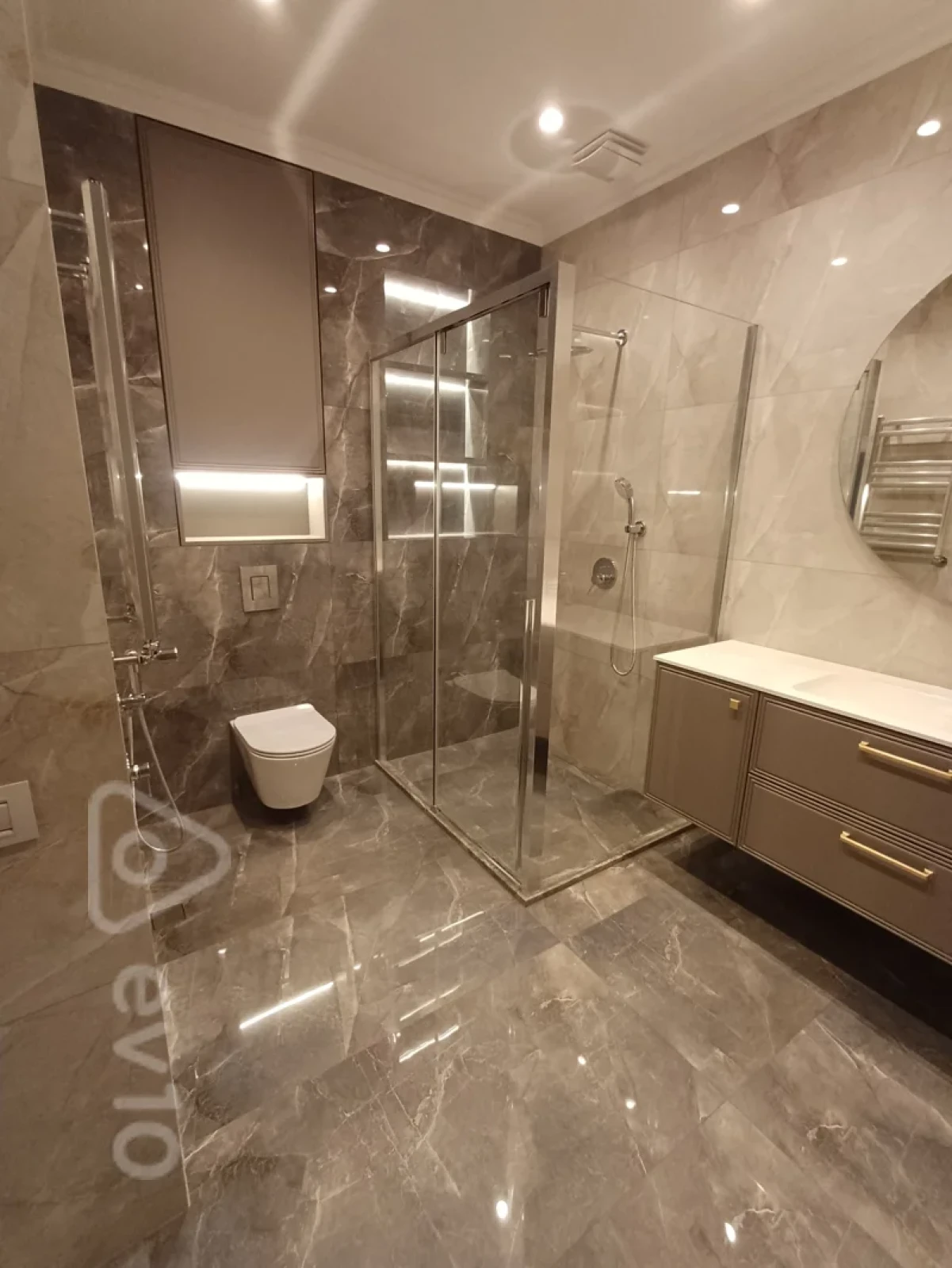 Kirayə verilir 2 otaqlı yeni tikili 90 m²
