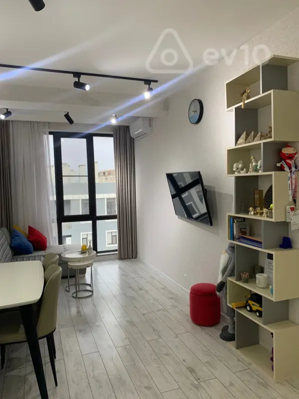 Satılır 2 otaqlı yeni tikili 62 m²