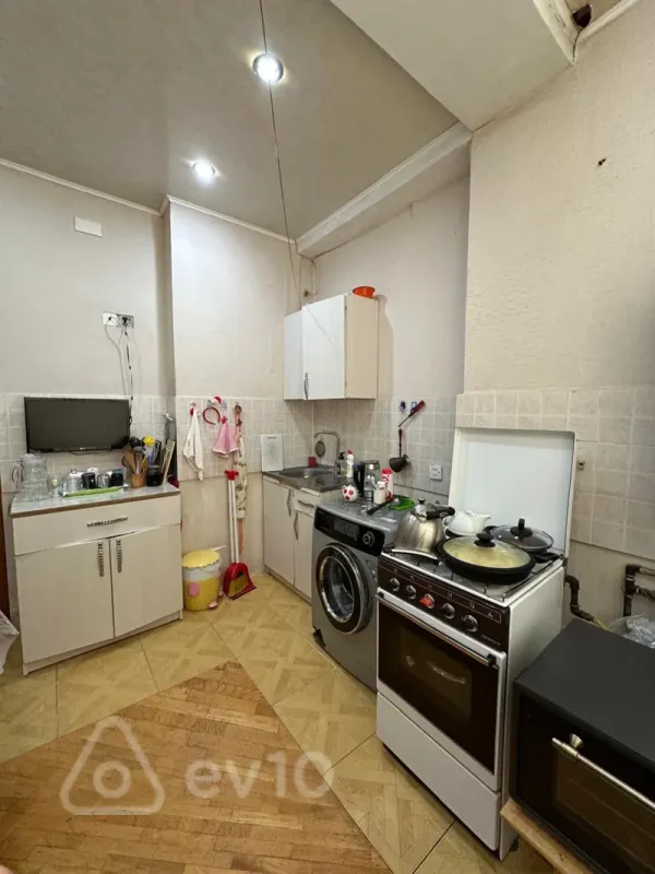 Satılır 3 otaqlı yeni tikili 82 m²